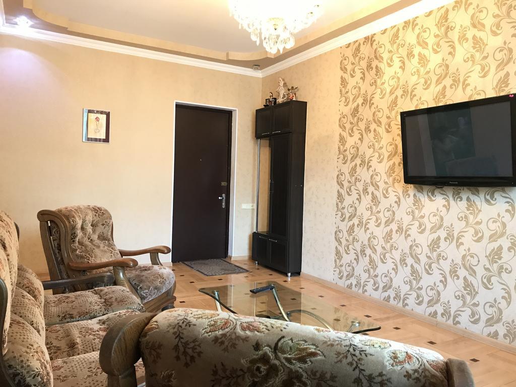 Io Apartment Tiflis Dış mekan fotoğraf